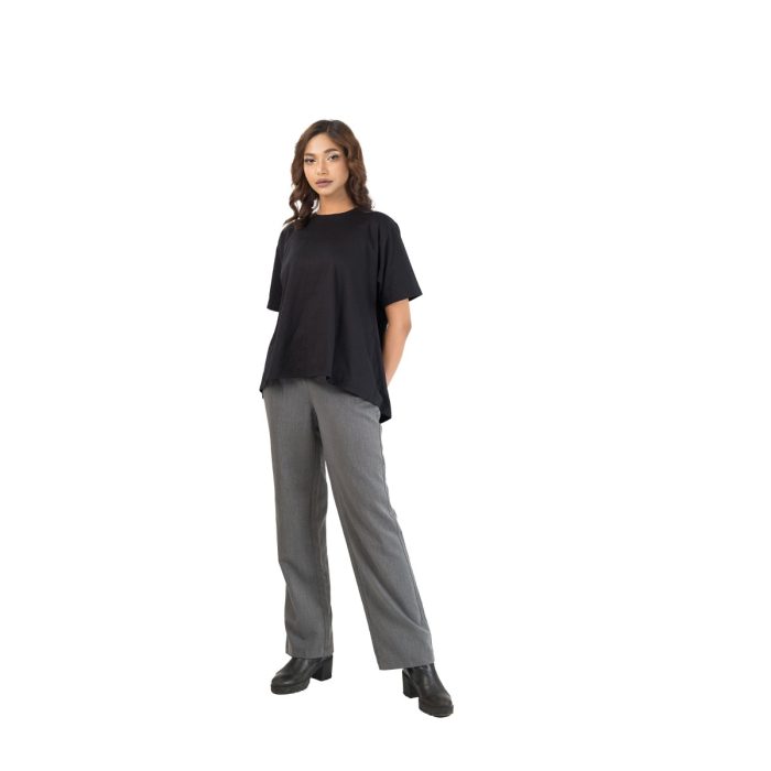 Women's Jet Black Oversized Basic Tee - Image 4