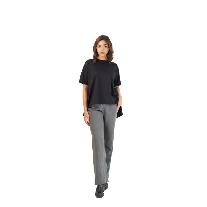 Women's Jet Black Oversized Basic Tee - Image 3